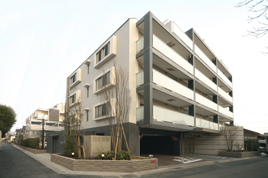 001外観北西面